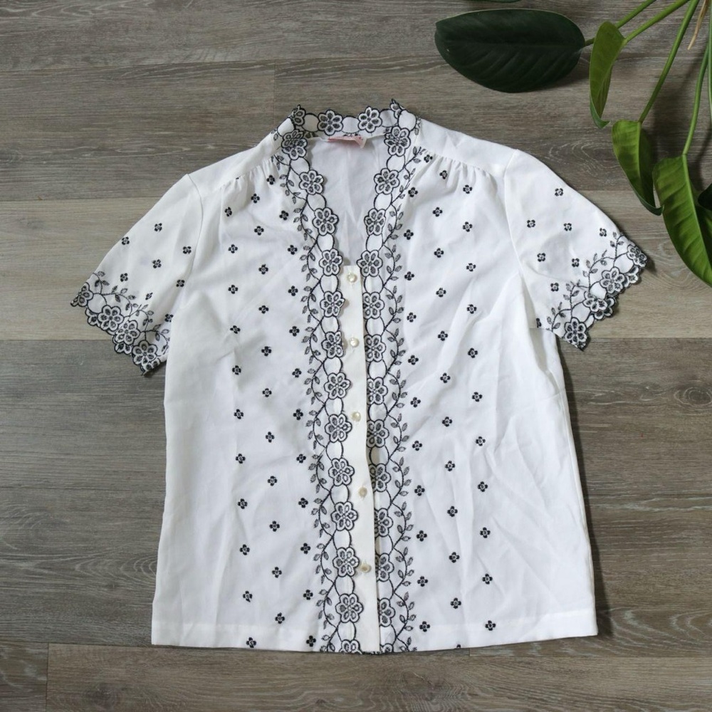 White floral embroidered button down blouse